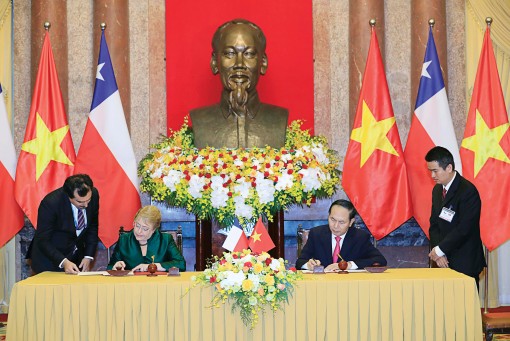 Tiếp tục tăng cường quan hệ hợp tác

toàn diện giữa Việt Nam và Chile
