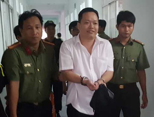 Vụ án liên quan Công ty TNHH MTV Nông thủy sản Tây Nam:

Số tiền thiệt hại tăng thêm trên 100 tỉ đồng