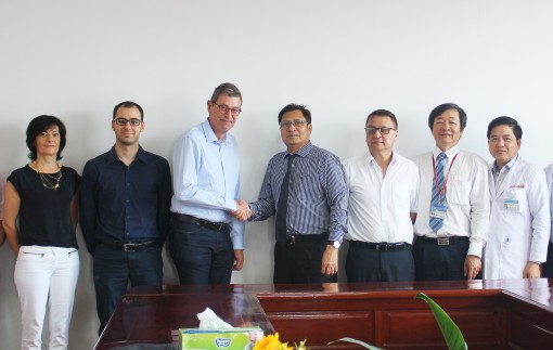 Bệnh viện Đa khoa TP Cần Thơ ký kết hợp tác với BV của Pháp