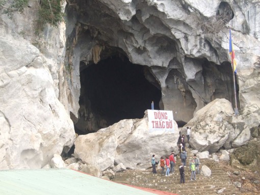 Độc đáo động thác Bờ