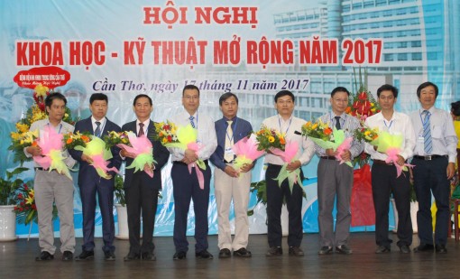 Cập nhật, chia sẻ kiến thức y khoa