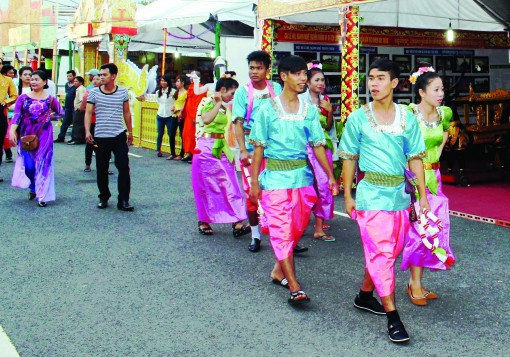 ភាព​ពុះ​ពោរ​នៃ​ទិ​វា​វប្ប​ធម៌​កី​ឡា​និង​ទេស​ចរណ៍​ជន​រួម​ជាតិ​ខ្មែរ​ណាម​បូ​លើក​ទី​៧