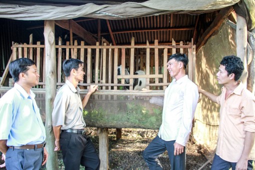 Giúp đồng bào Khmer vượt khó