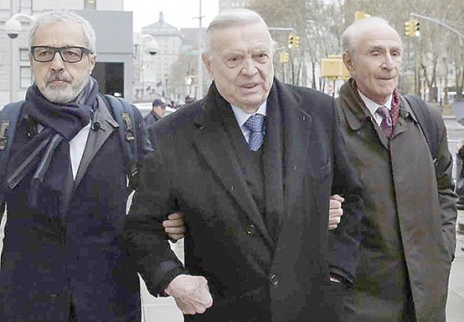 3 cựu quan chức bóng đá Nam Mỹ “dắt tay nhau” ra tòa