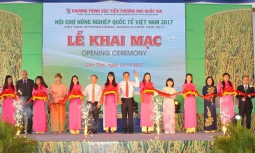 Hội chợ Nông nghiệp Quốc tế Việt Nam 2017<br>

Hướng đến nông nghiệp công nghệ cao, bền vững và thân thiện

môi trường