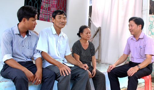 Lấy sức dân chăm lo cho dân