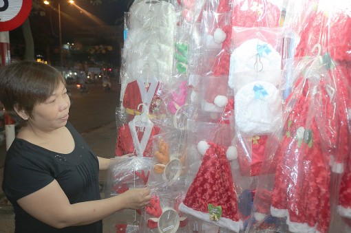 Đa dạng hàng trang trí lễ Noel