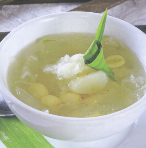 <span style="background-color:wheat;">QC</span> Mách bạn cách làm tổ yến chưng đường phèn nha đam lá dứa ngon đúng điệu