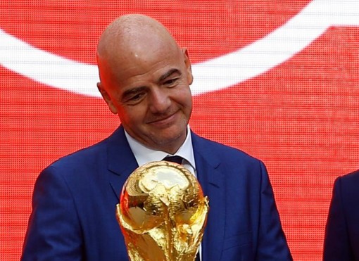 FIFA “nếm trái đắng”

từ bê bối tham nhũng