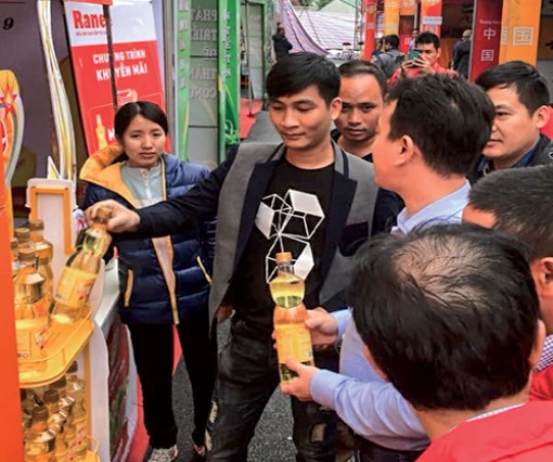 Tập Đoàn Sao Mai tham gia Hội chợ Thương mại Du lịch Quốc tế Việt - Trung 2017