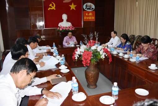 Đề ra nhiều giải pháp

thúc đẩy kinh tế - xã hội thành phố phát triển