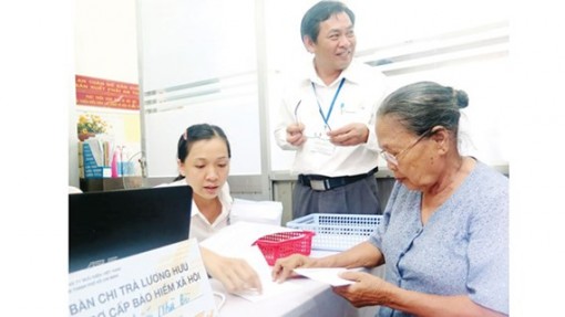 Từ ngày 1-7-2018: thực hiện tăng lương cơ sở từ 1,3 triệu đồng/tháng lên 1,39 triệu đồng/tháng