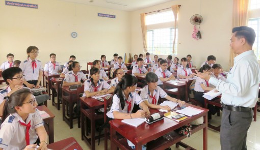Chuẩn bị thực hiện chương trình giáo dục phổ thông mới <br> Bài 1: Nỗ lực và băn khoăn từ cơ sở
