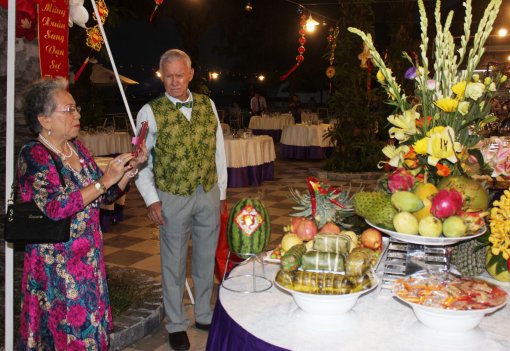 Họp mặt mừng Năm mới với người nước ngoài đang sinh sống và làm việc tại TP Cần Thơ