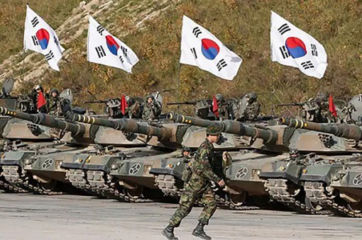 Doanh số vũ khí toàn cầu tăng trở lại