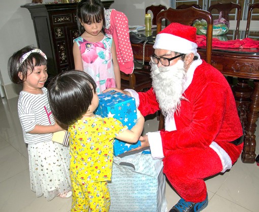 Ông già Noel - việc làm thú vị mùa Giáng sinh