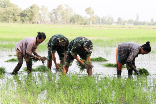 Hiệu quả phong trào “Dân vận khéo” của lực lượng vũ trang Sóc Trăng