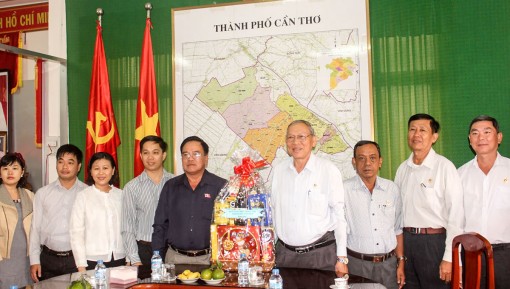 Nhiều hoạt động kỷ niệm Ngày thành lập Quân đội Nhân dân Việt Nam