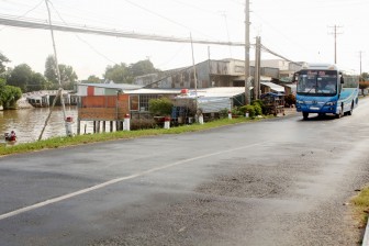 Đảm bảo trật tự an toàn giao thông trên quốc lộ 80 Đảm bảo trật tự an toàn giao thông trên quốc lộ 80