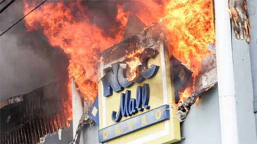 Philippines: Cháy trung tâm thương mại, 37 người chết