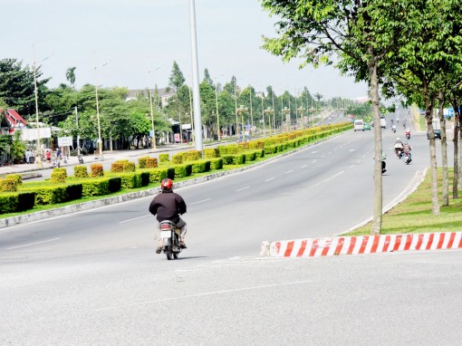 Sớm khắc phục điểm mất an toàn ở cầu Bình Thủy 2