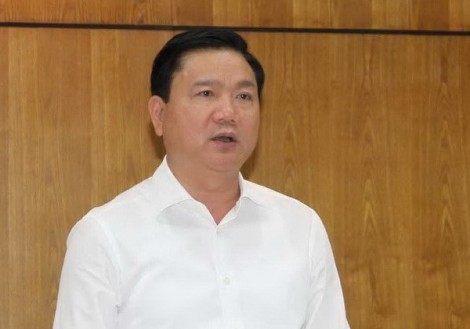 Truy tố ông Đinh La Thăng trong vụ góp vốn 800 tỷ đồng vào OceanBank