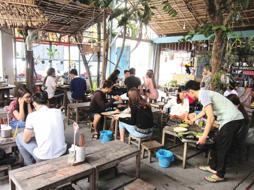 Nét xưa nơi quán phố