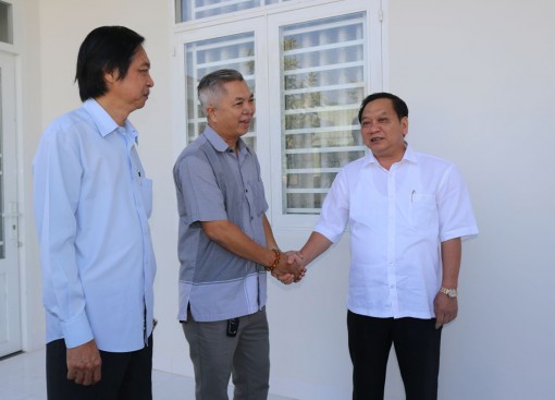 Lãnh đạo thành phố thăm và tìm hiểu hoạt động của doanh nghiệp nhân dịp đầu năm 2018