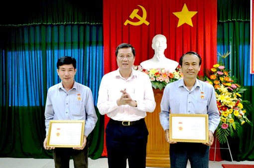 [Ảnh] Nỗ lực hoàn thành nhiệm vụ