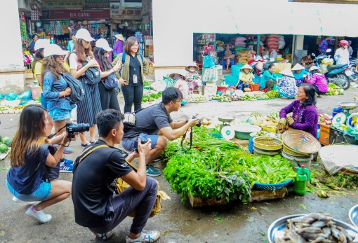 “Mài sắc” mũi nhọn du lịch<br>Bài 1: Thay da nhưng chưa đổi thịt