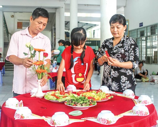 Nắm quyền