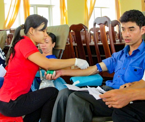 Góp sức xây dựng quê hương