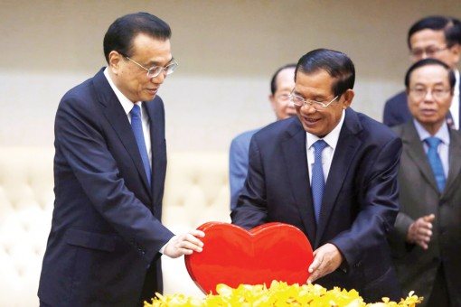 Trung Quốc và Campuchia ký hàng loạt thỏa thuận viện trợ, đầu tư mới 