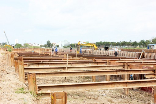 Đẩy nhanh tiến độ các công trình trọng điểm