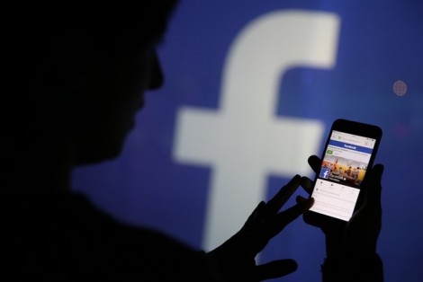 Facebook, Instagram tham gia

chống tuyên truyền cực đoan