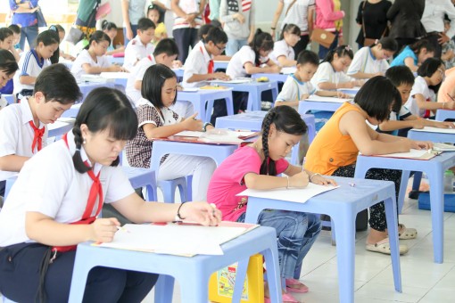 Giáo dục ý thức văn hóa giao thông cho thanh thiếu nhi