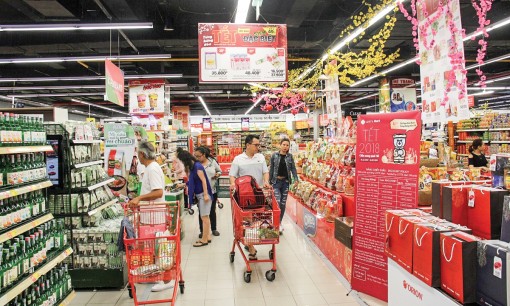 "Khóa giá" hàng hóa Tết