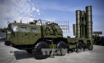 Qatar muốn mua hệ thống tên lửa phòng không S-400 của Nga