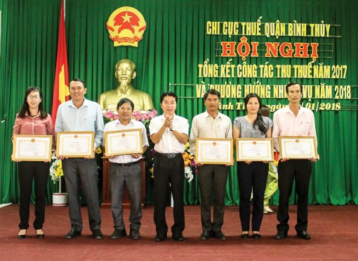 Quyết tâm hoàn thành nhiệm vụ thu thuế năm 2018