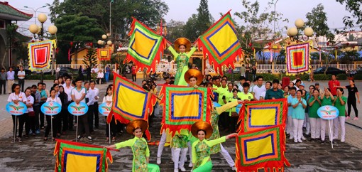 Khai hội Kỳ yên Hạ điền Đình Bình Thủy