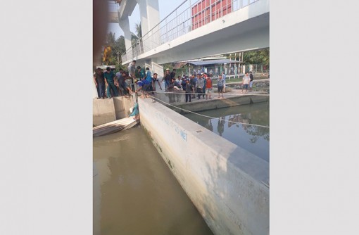 Giải cứu thành công người bị kẹt chân tại Cống Vàm Nhon