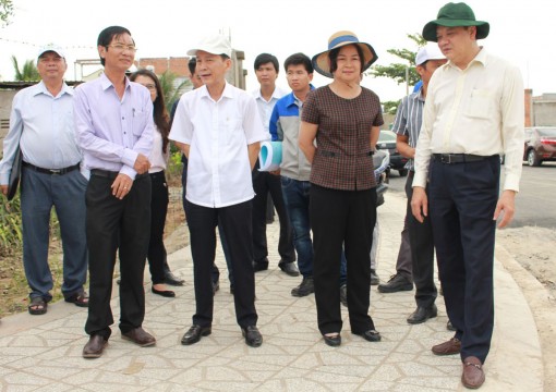 Năm 2018 phấn đấu hoàn thành dự án 2 và giải ngân dự án 3
trên 2.655 tỉ đồng