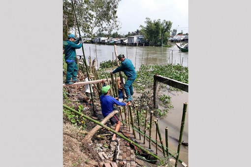 Tự quản đường giao thông gắn với bảo vệ môi trường