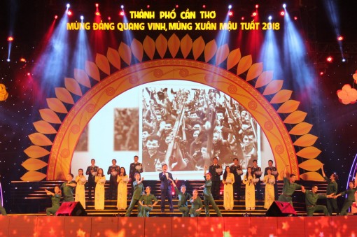 Thành phố Cần Thơ tưng bừng đón năm mới Mậu Tuất 2018