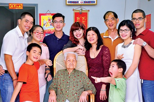 Vui sống trăm năm...