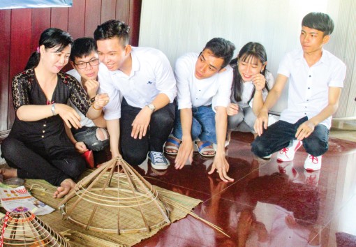Di sản, di tích và giới trẻ