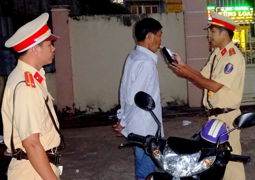 Nhiều trường hợp điều khiển phương tiện vi phạm nồng độ cồn