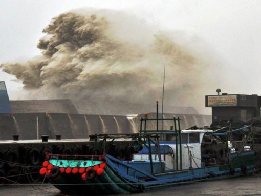 Chuyên gia khí tượng thừa nhận dự báo cường độ bão còn gặp khó khăn