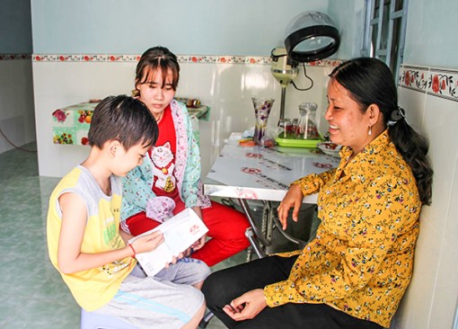 Khơi dậy tinh thần

tương thân tương ái