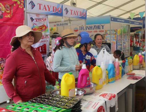 150 doanh nghiệp tham gia Hội chợ Hàng Việt Nam chất lượng cao ở An Giang